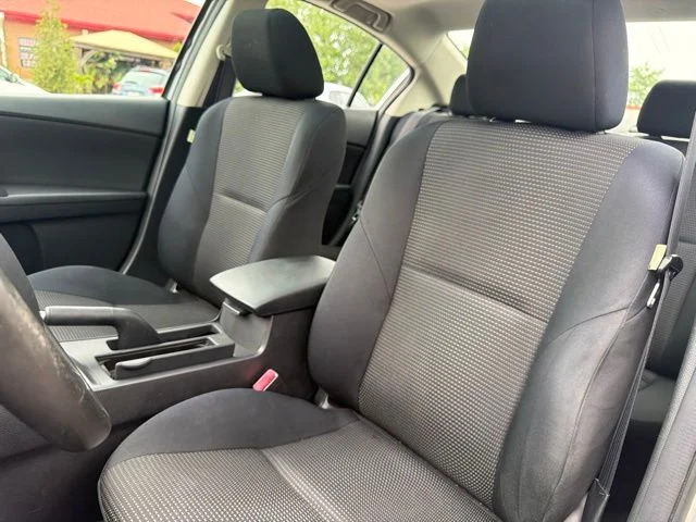 Used 2013 Silver Mazda i Touring image 15