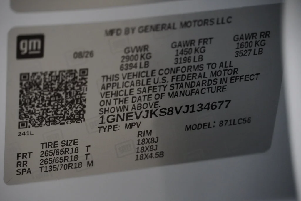 New 2027 Polar White Tricoat Chevrolet Z71 image 41