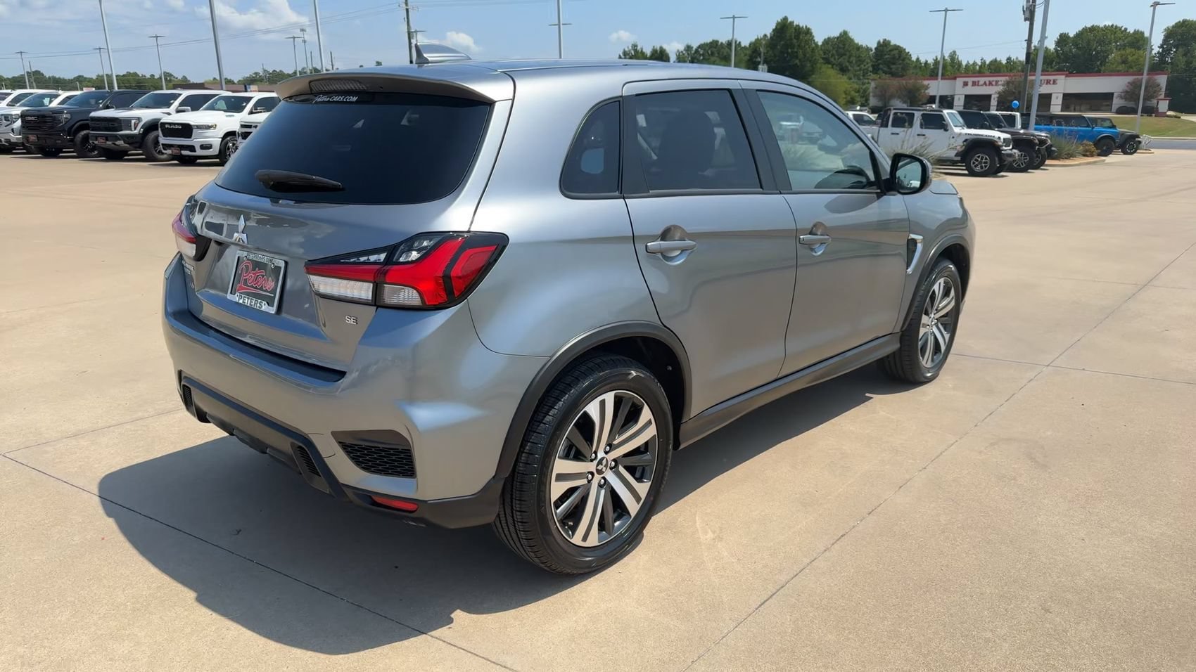 Used 2025 Gray Mitsubishi S image 8