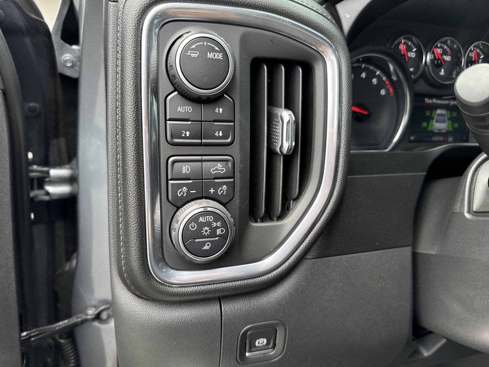 Used 2021 SATIN STEEL METALLIC Chevrolet RST image 20
