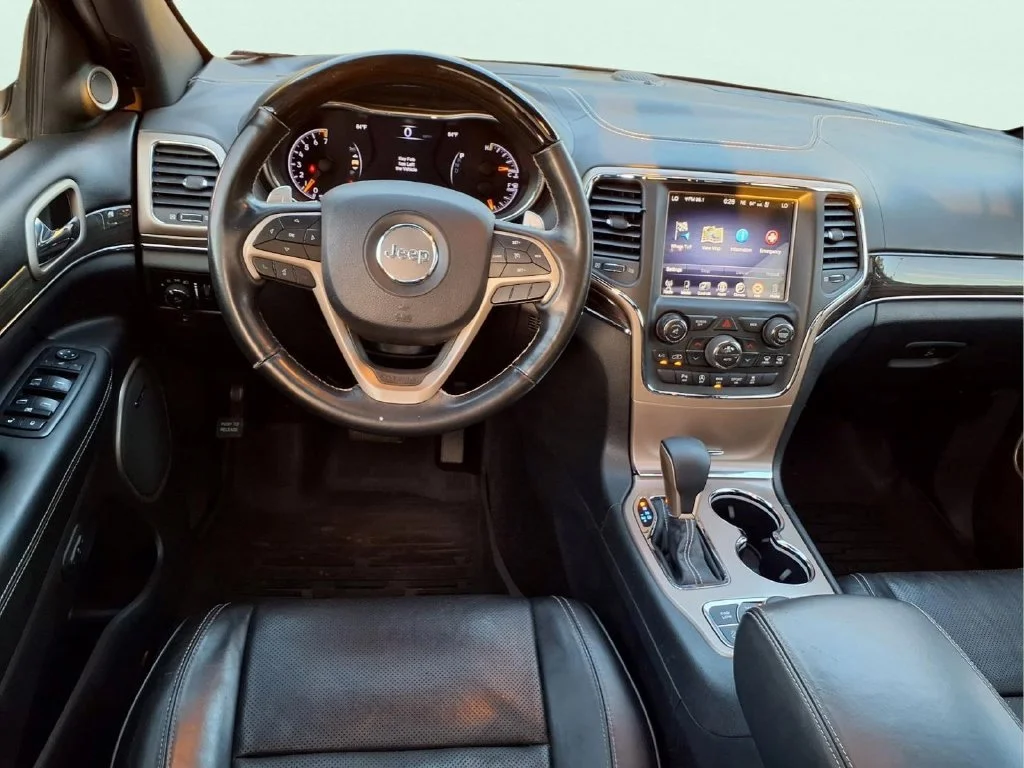 Used 2017 Black Jeep Overland image 13