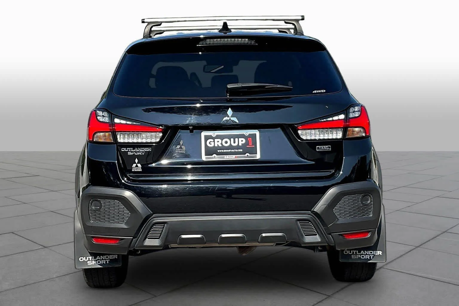 Used 2024 Labrador Black Pearl Mitsubishi Trail Edition image 5