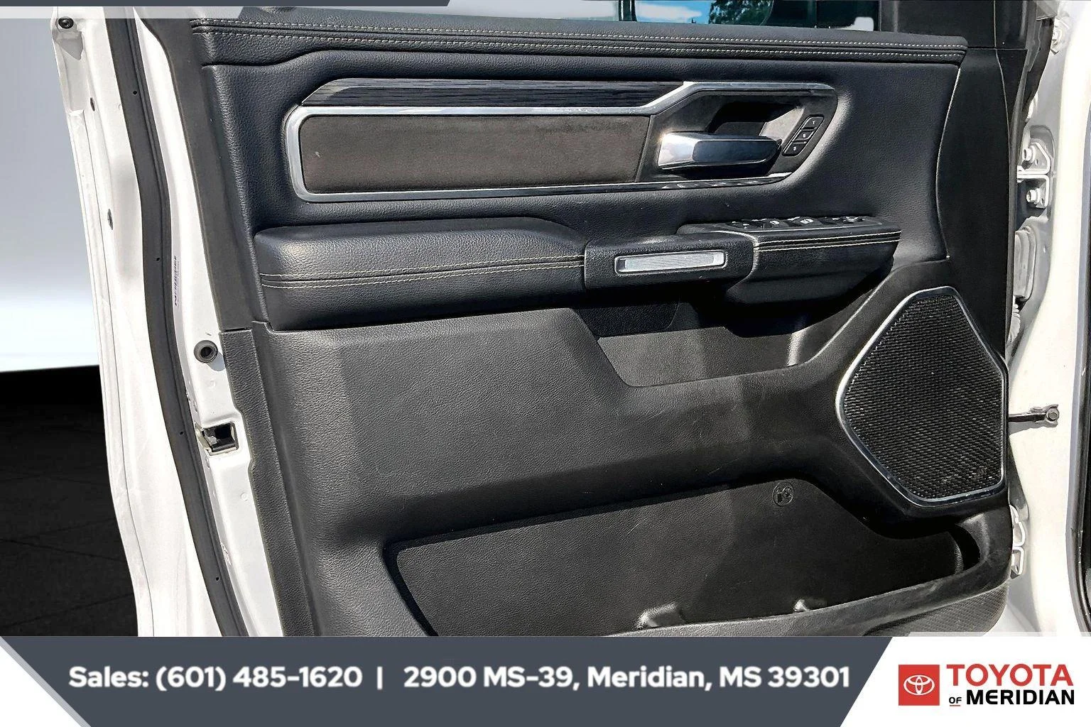 Used 2023 Bright White Clearcoat Ram Laramie image 17