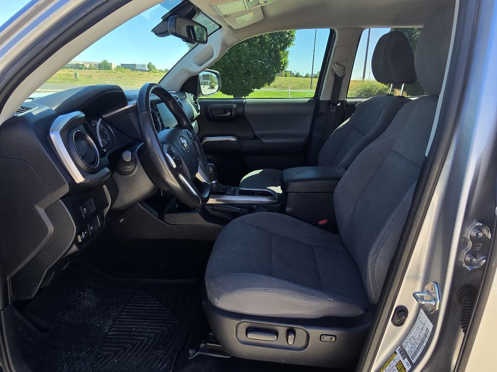 Used 2020 Silver Sky Metallic Toyota SR5 image 14