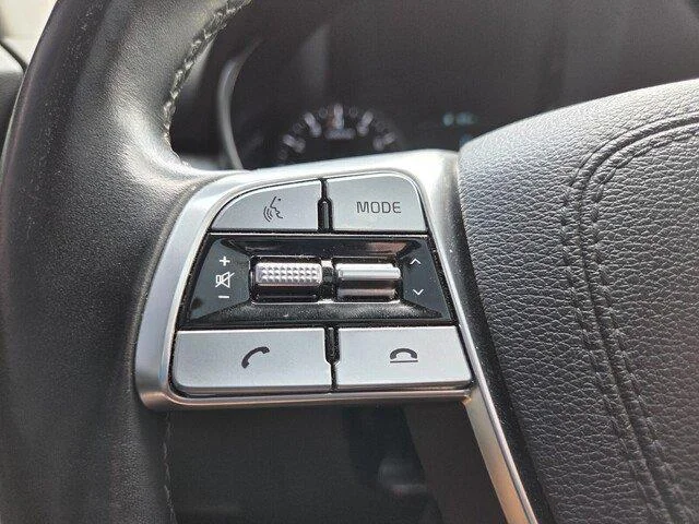 Used 2022 Gravity Grey Kia EX image 15