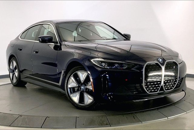 2023 BMW i4 eDrive35's photo