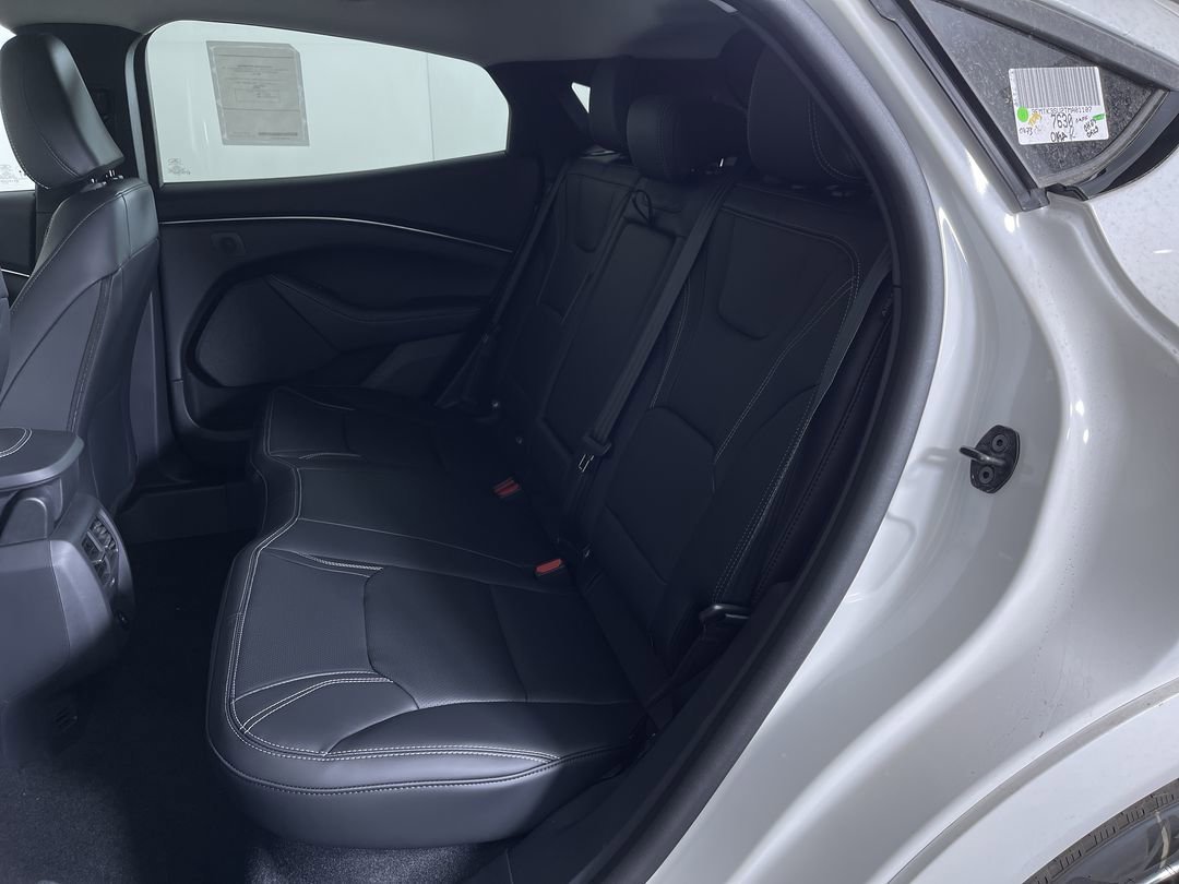 New 2026 Star White Metallic Tri-coat Ford Premium image 23
