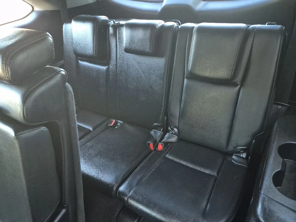 Used 2016 Gray Toyota XLE V6 image 11