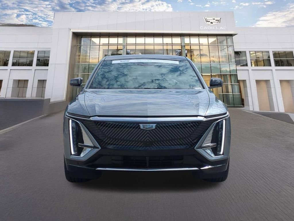 Certified 2024 Cadillac LYRIQ Luxury 1 with VIN 1GYKPPRK6RZ129784 for sale in Calabasas, CA