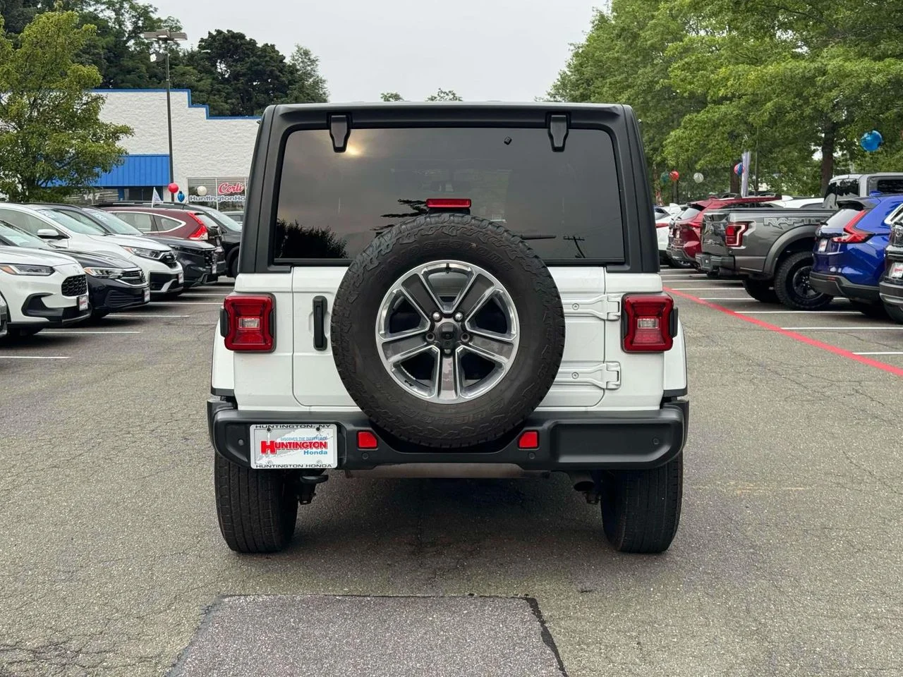 Used 2020 Bright White Clearcoat Jeep Sahara 4x4 image 6