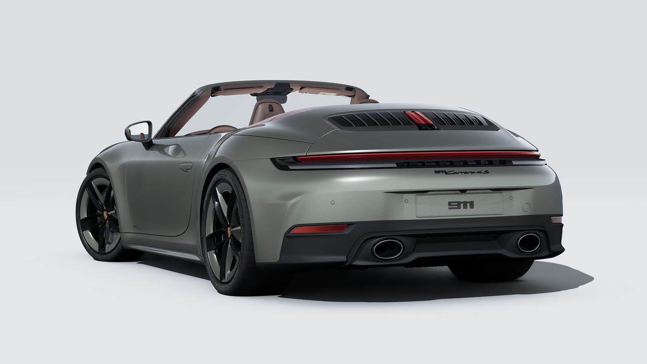 New 2026 Aventurine Green Metallic Porsche Carrera 4S Cabriolet image 3