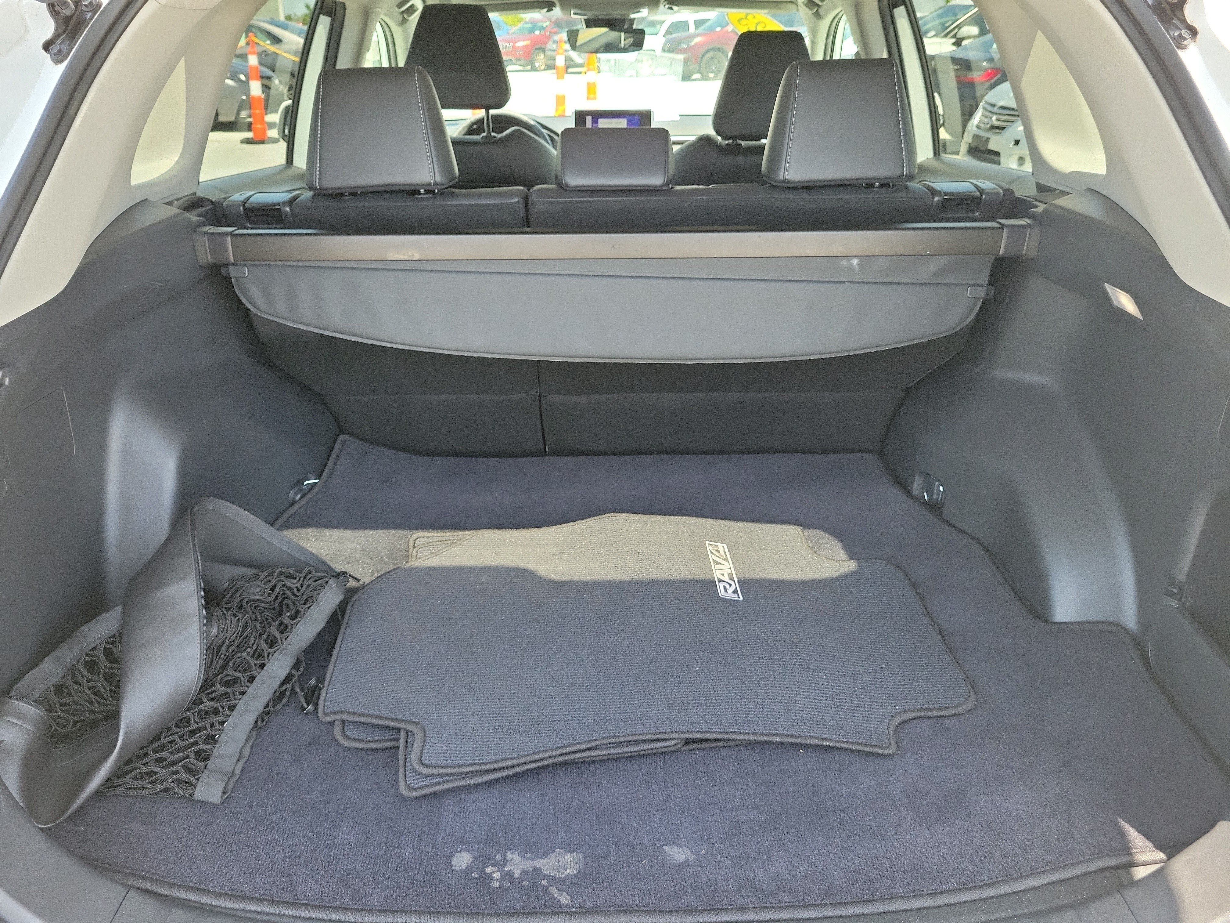 Certified Used 2023 Pearl Toyota XLE Premium image 10