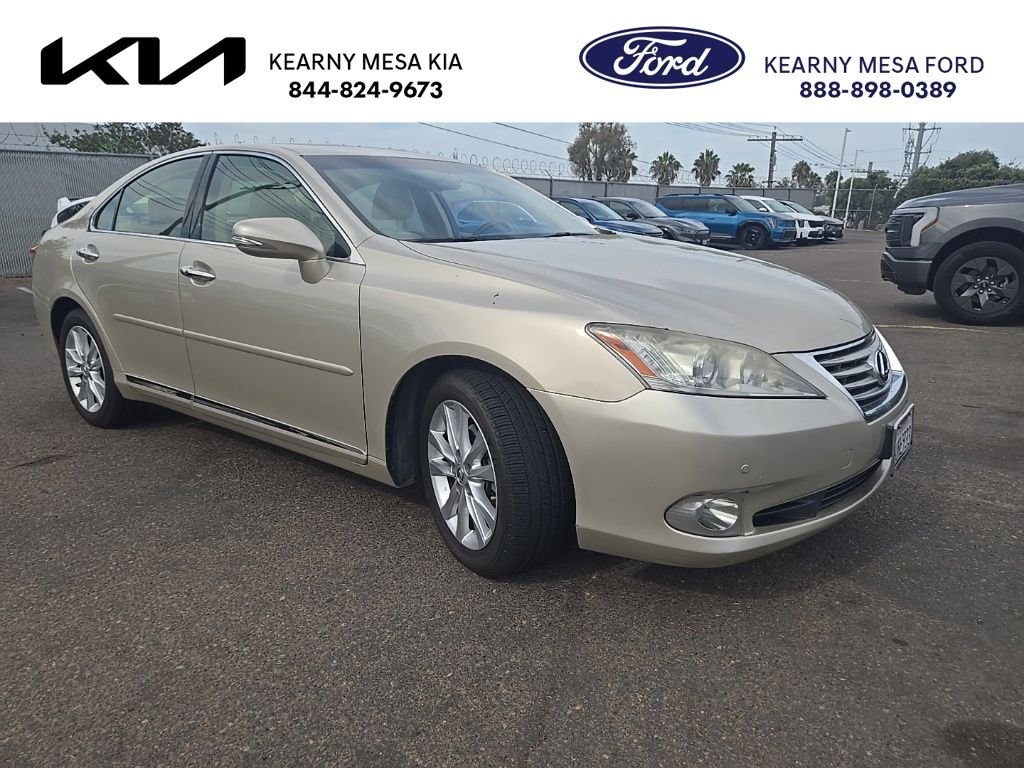 Used 2012 Beige Lexus 350 image 1