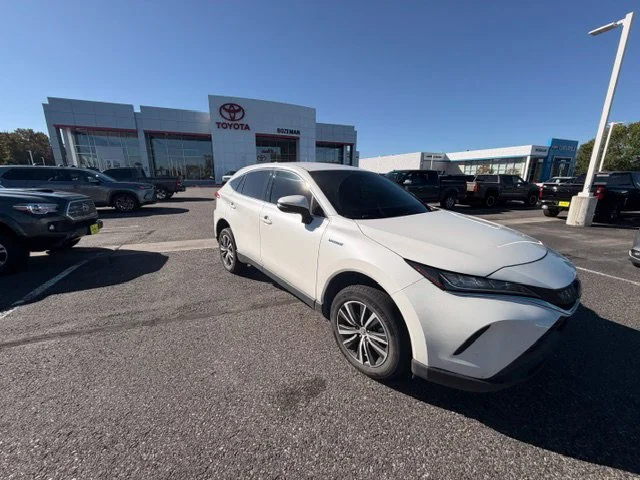 2021 Toyota Venza LE