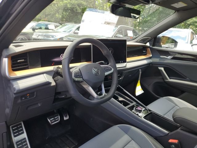 New 2026 Black Volkswagen 2.0T SEL R-Line Turbo image 18