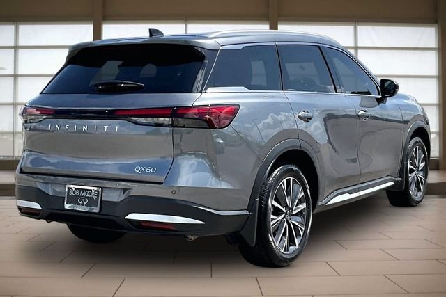 Used 2026 Gray INFINITI LUXE image 2