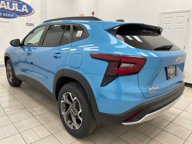 2026 Chevrolet Trax LT - Photo 17