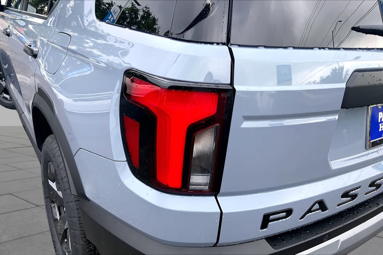 New 2026 Sonic Gray Pearl Honda RTL image 14
