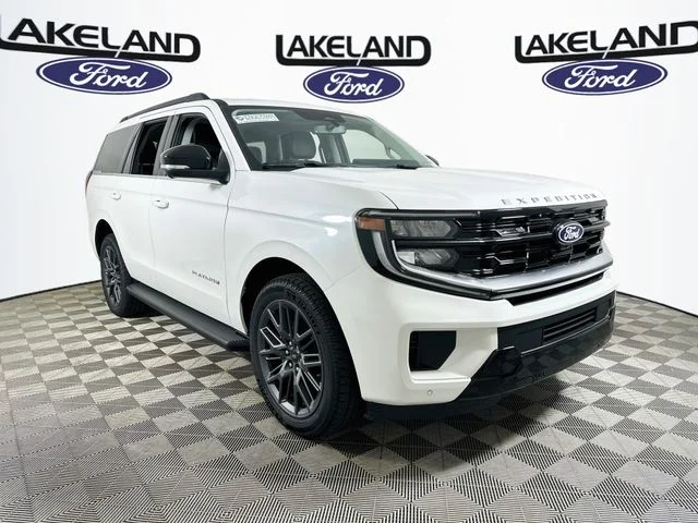 New 2027 White Ford Platinum image 1