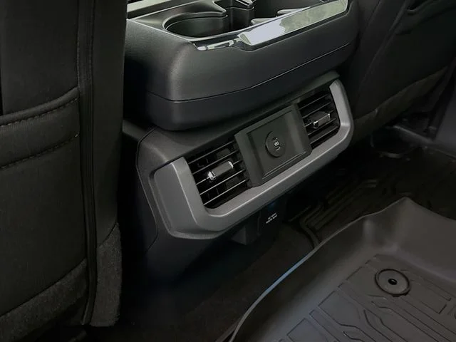 New 2026 Avalanche Ford XLT image 25