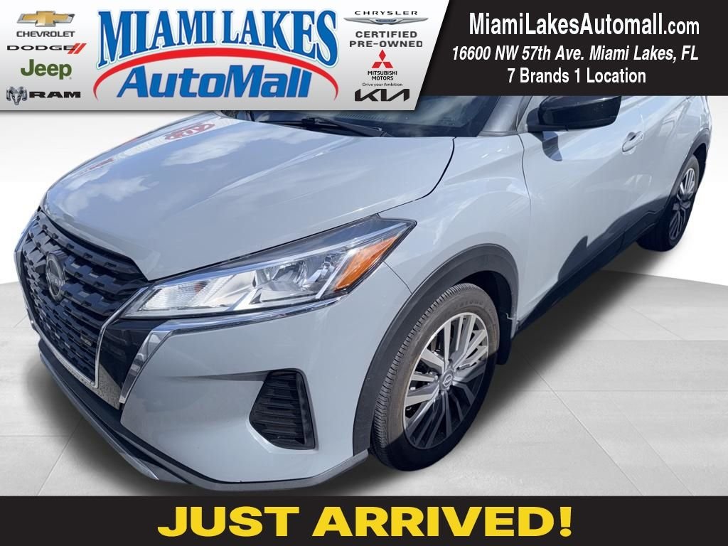 2023 Nissan Kicks SV