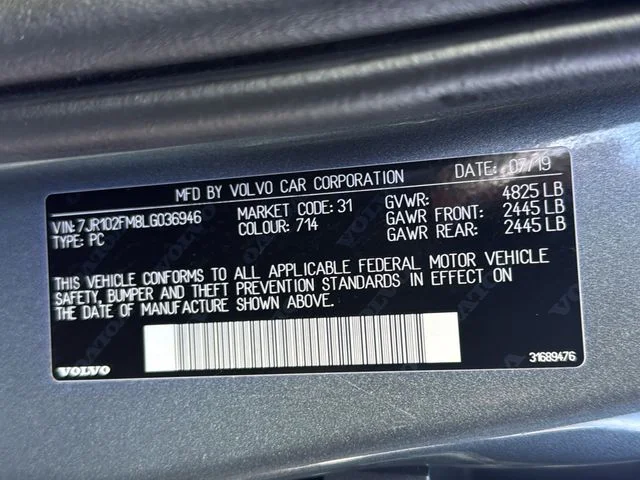 Used 2020 Gray Volvo T5 R-Design image 26