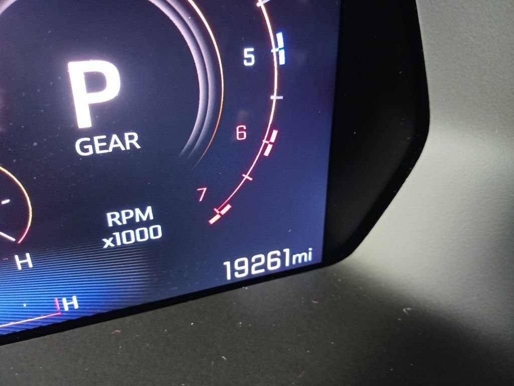 Used 2025 Sterling Gray Metallic Chevrolet WT/LT image 20