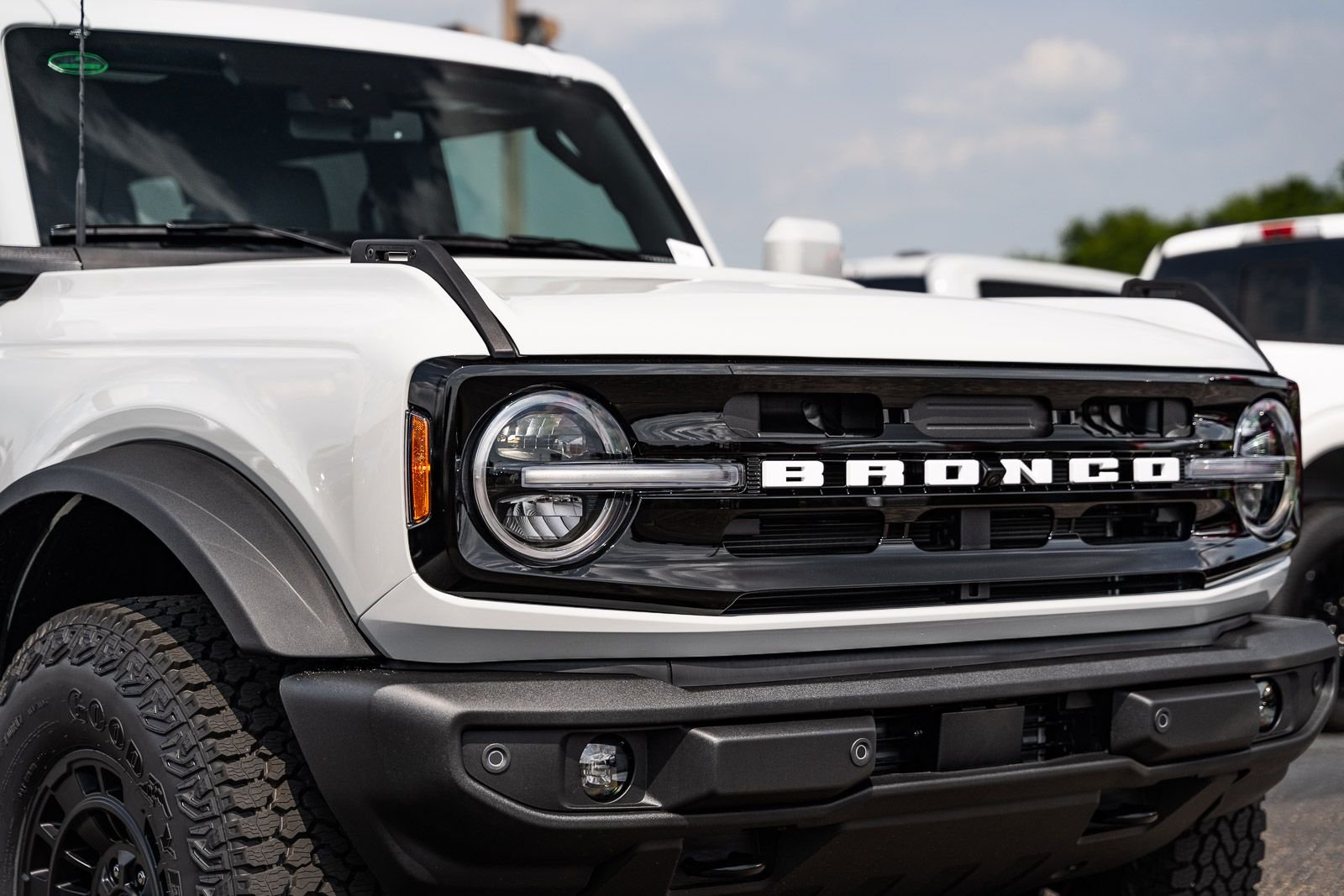 New 2026 Avalanche Gray Ford Outer Banks® image 6