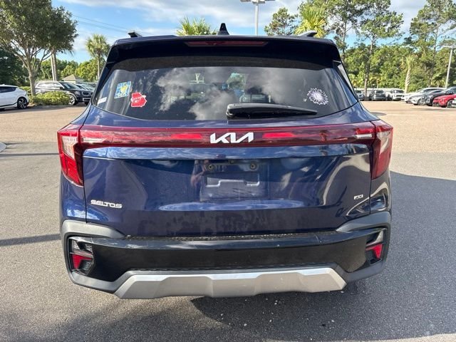 Used 2024 Blue Kia EX image 6