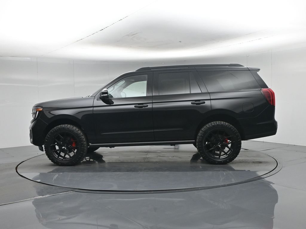 New 2026 Agate Black Metallic Ford Platinum image 30