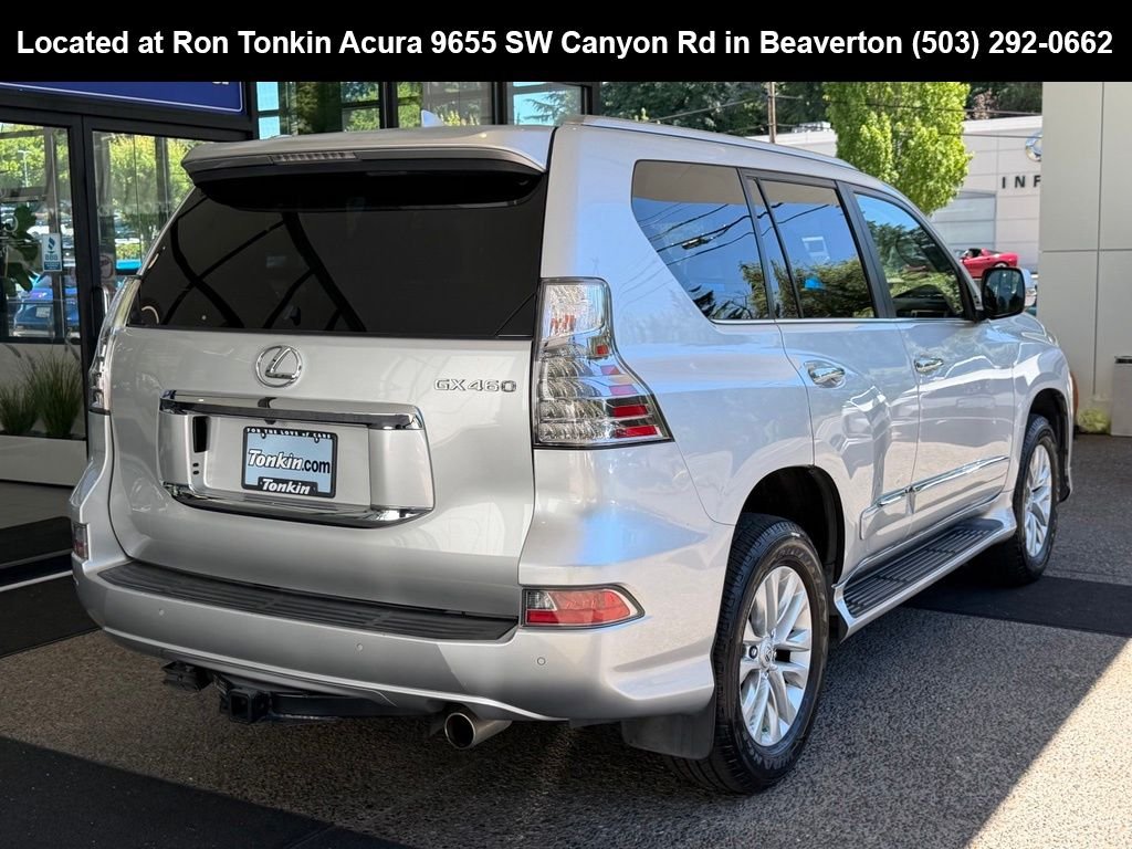 Used 2016 Silver Lining Metallic Lexus 460 image 7