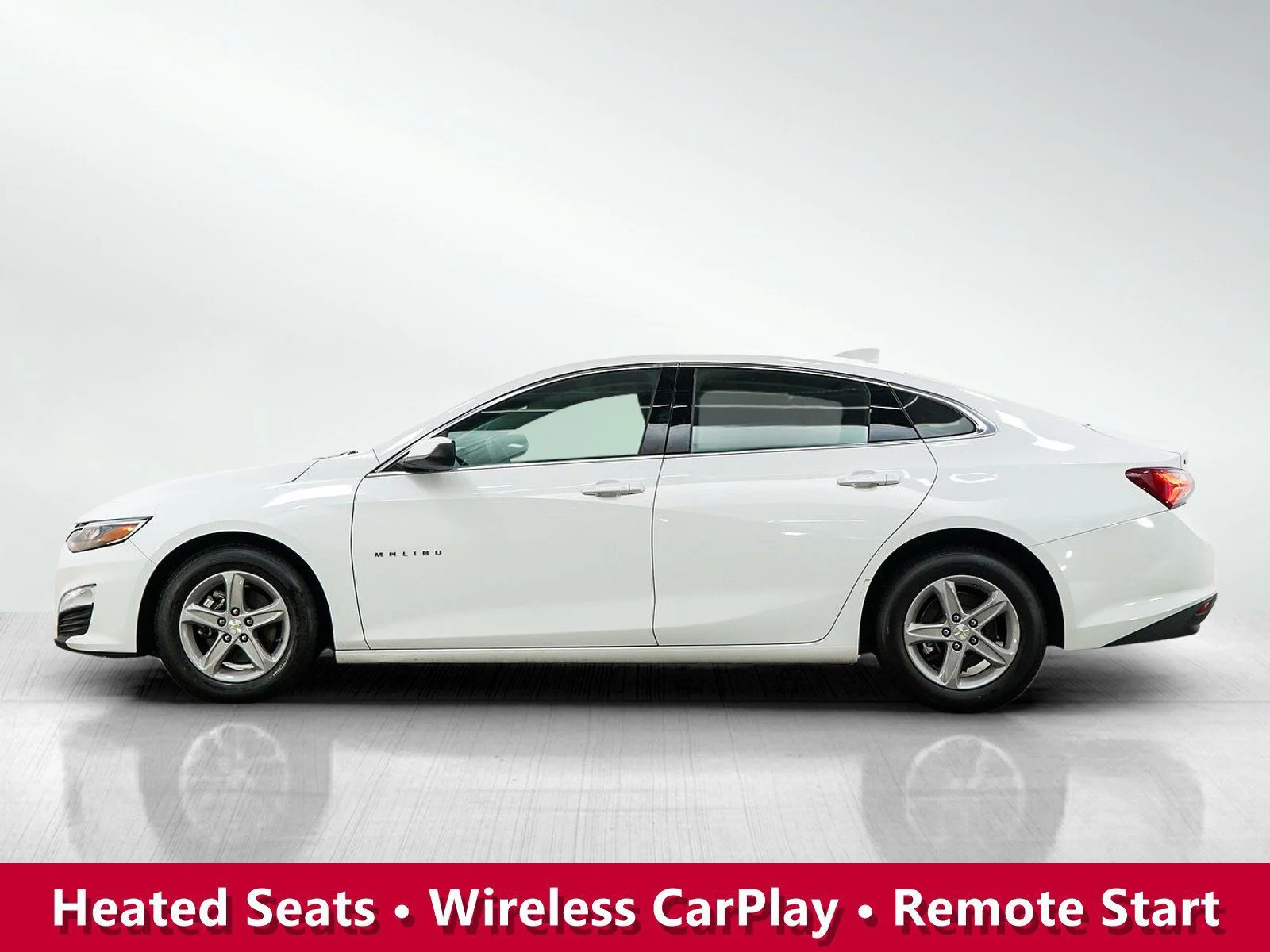 Used 2022 Chevrolet Malibu 1LT with VIN 1G1ZD5ST4NF150884 for sale in Burnsville, Minnesota