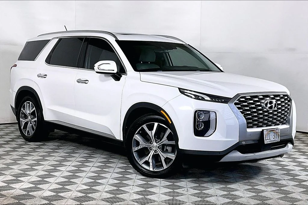 Used 2021 White Hyundai SEL image 12