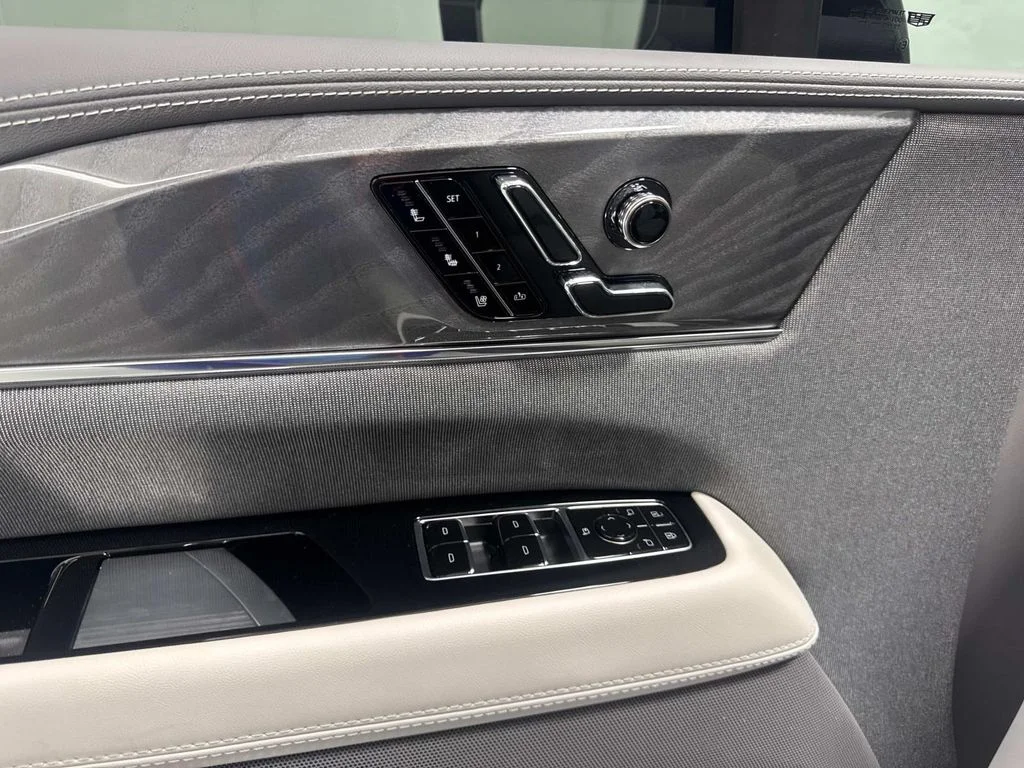 2025 Cadillac Escalade IQ Luxury 1 - Photo 15