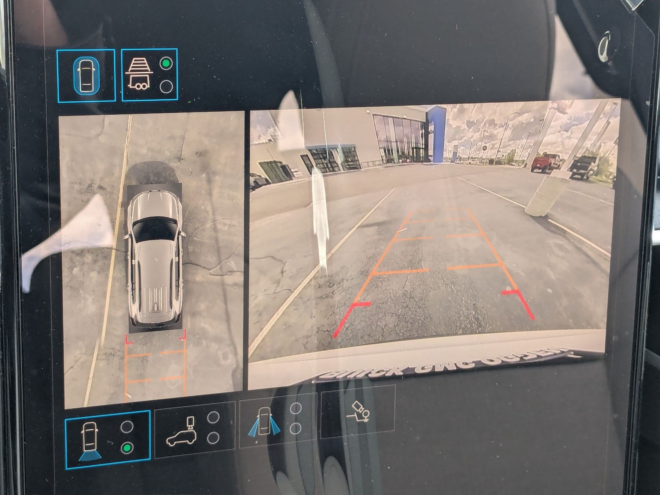 2026 GMC Acadia Elevation - Photo 17