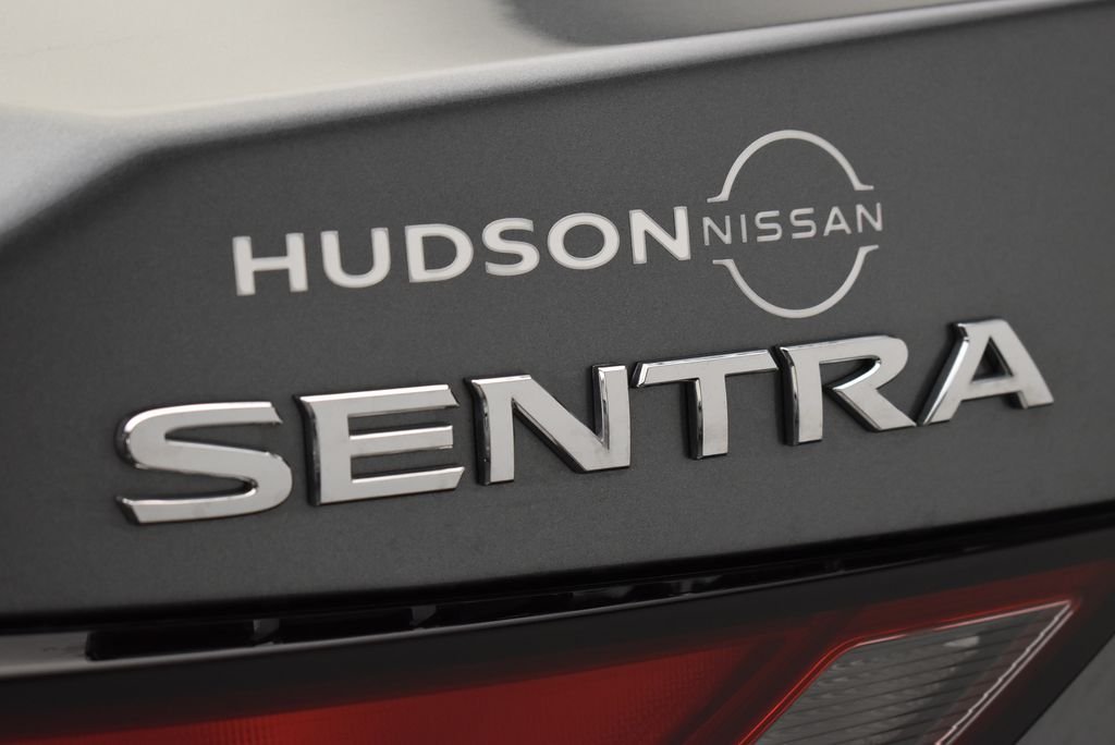 2025 Nissan Sentra S - Photo 9
