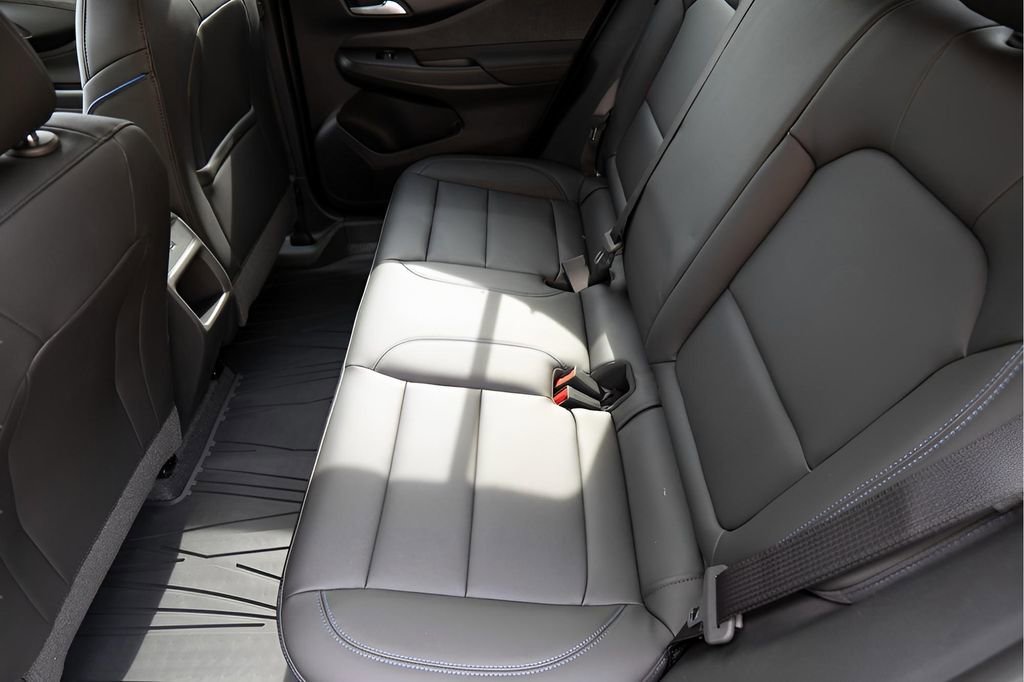 2026 Buick Envista Sport Touring - Photo 23