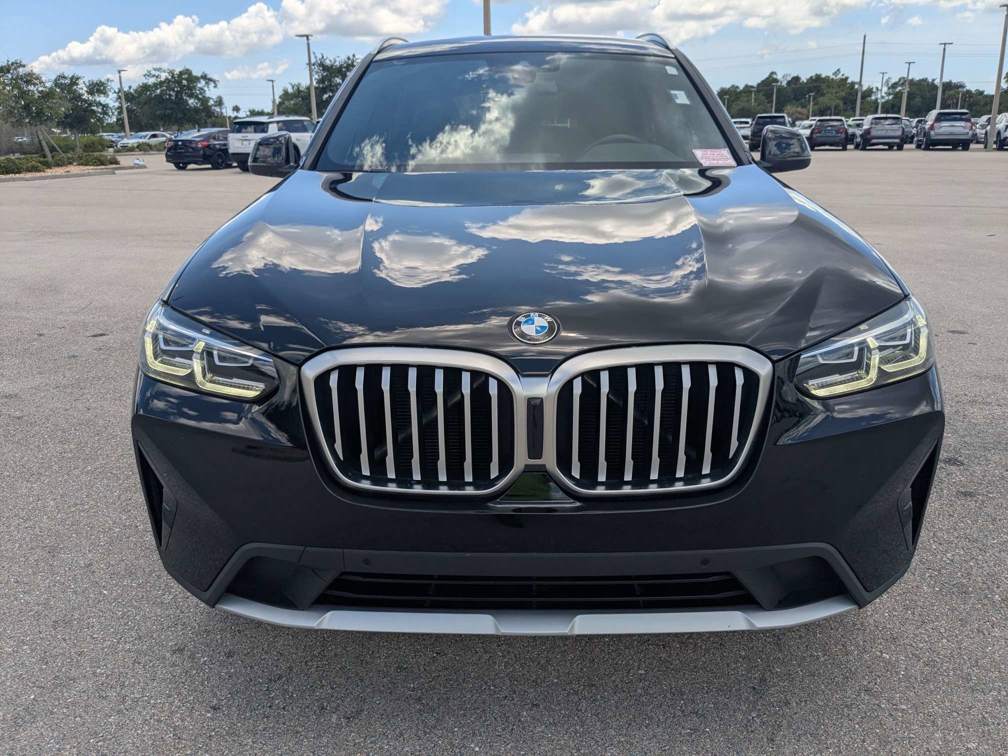 Used 2024 Jet Black BMW sDrive30i image 3