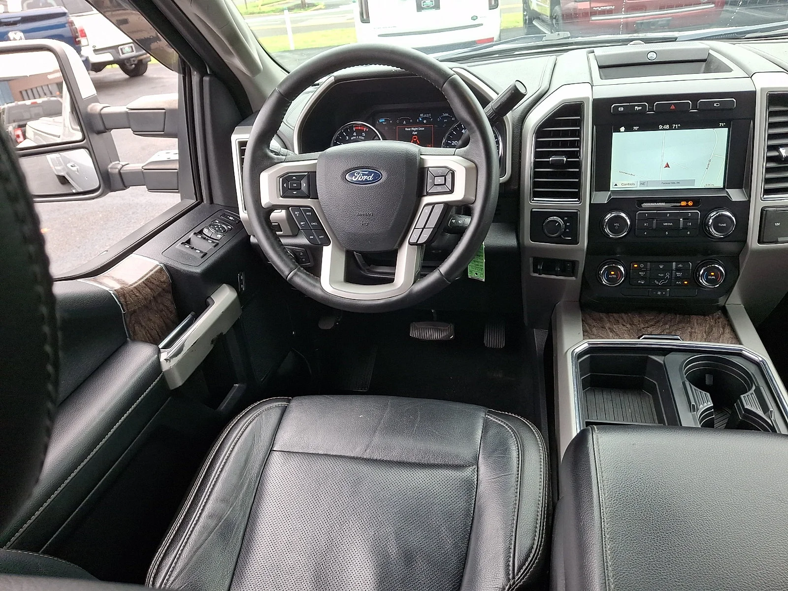 Used 2019 Ingot Silver Metallic   Ux Ford LARIAT image 14