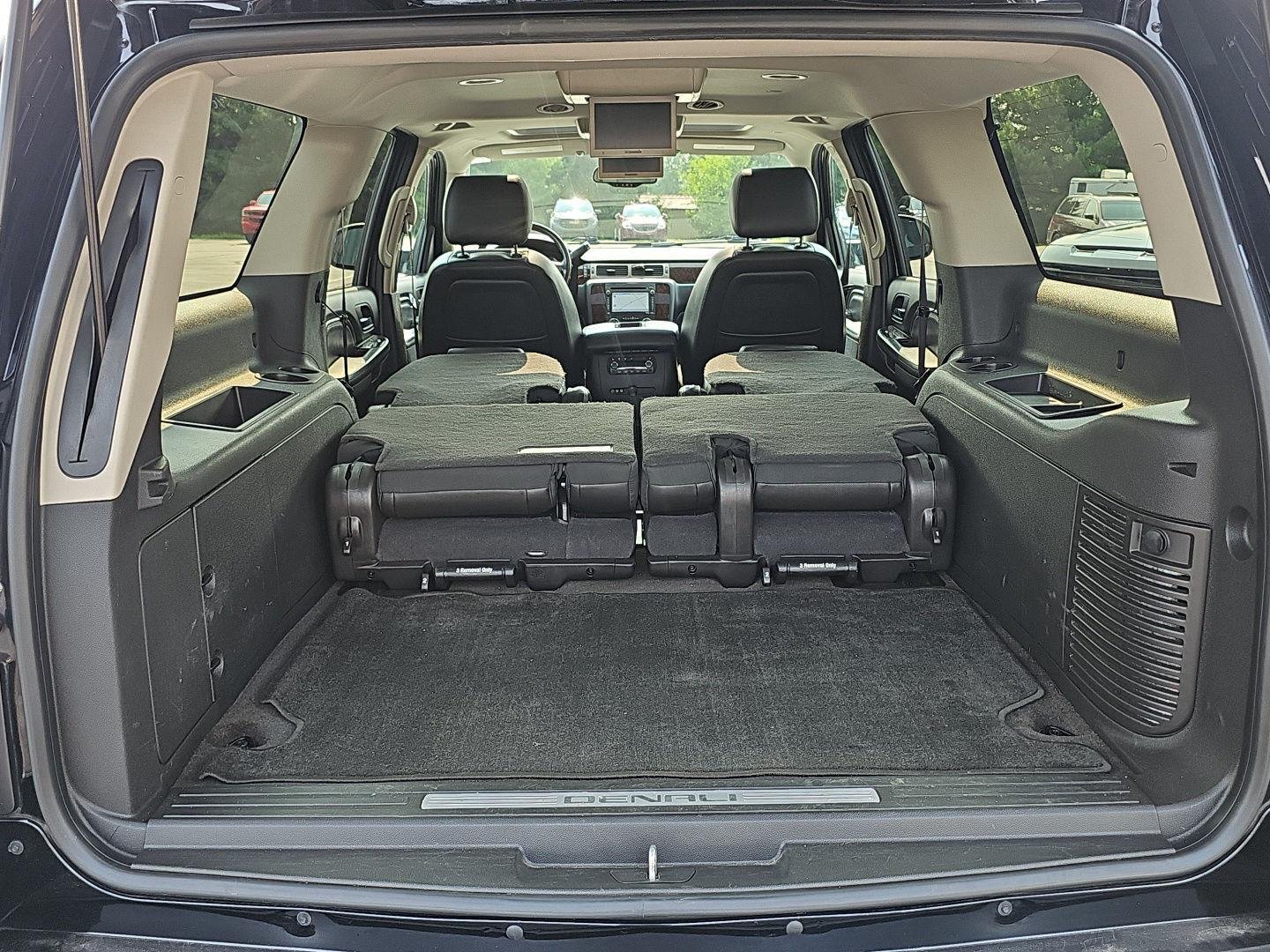 Used 2014 Onyx Black GMC Denali image 24
