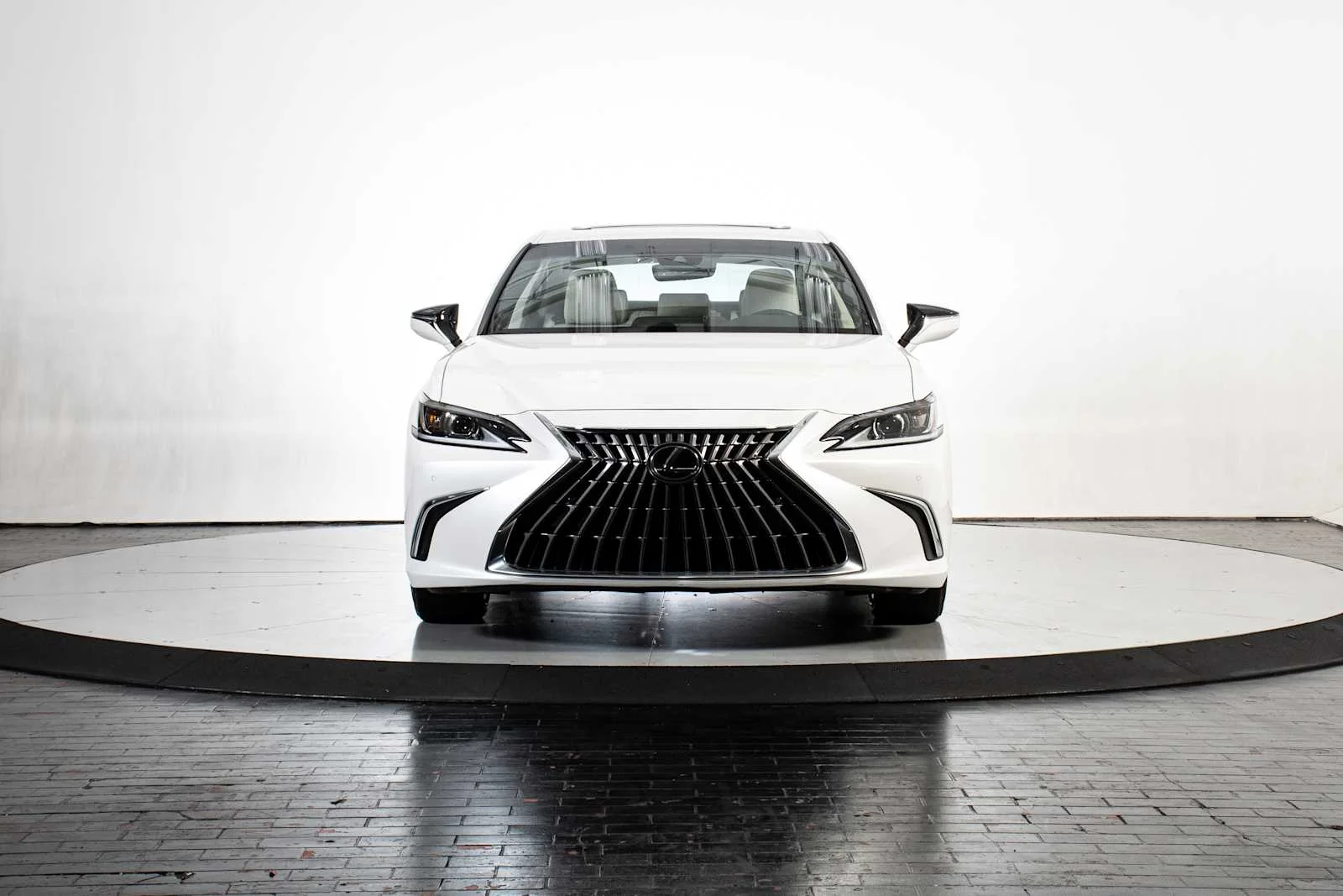 Certified Used 2024 EMINENT WHITE PEARL Lexus  image 10