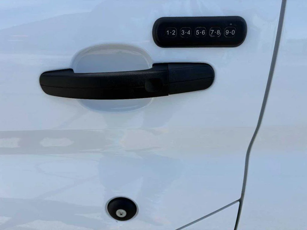 2025 Ford Transit Passenger Van XLT - Photo 26