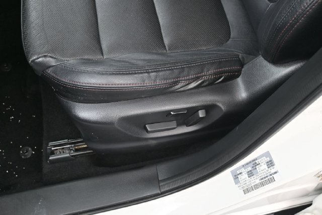 Used 2016 White Mazda Grand Touring image 13