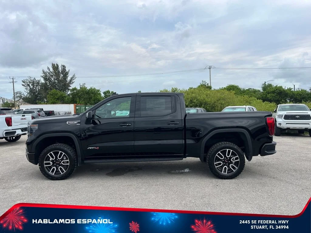 New 2026 Onyx Black GMC AT4 image 4