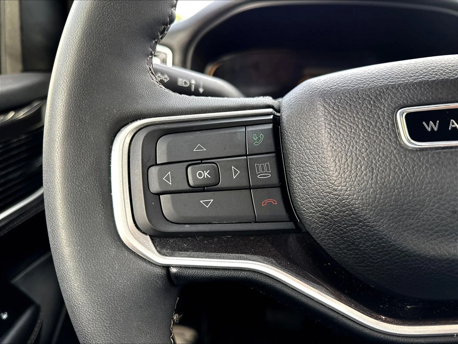 Used 2023 Bright White Clearcoat Jeep Base image 14