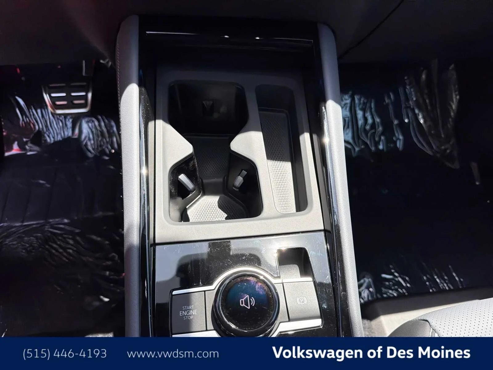 New 2026 Deep Black Pearl Volkswagen SEL R-Line Turbo image 16