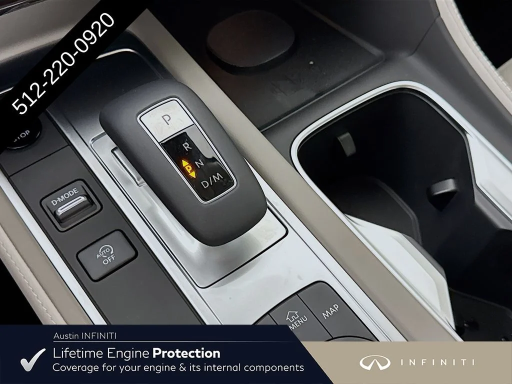 New 2027 RADIANT WHITE INFINITI LUXE image 21