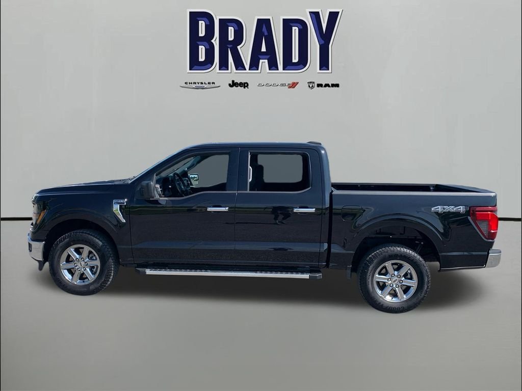 Used 2025 Black Ford XLT image 4