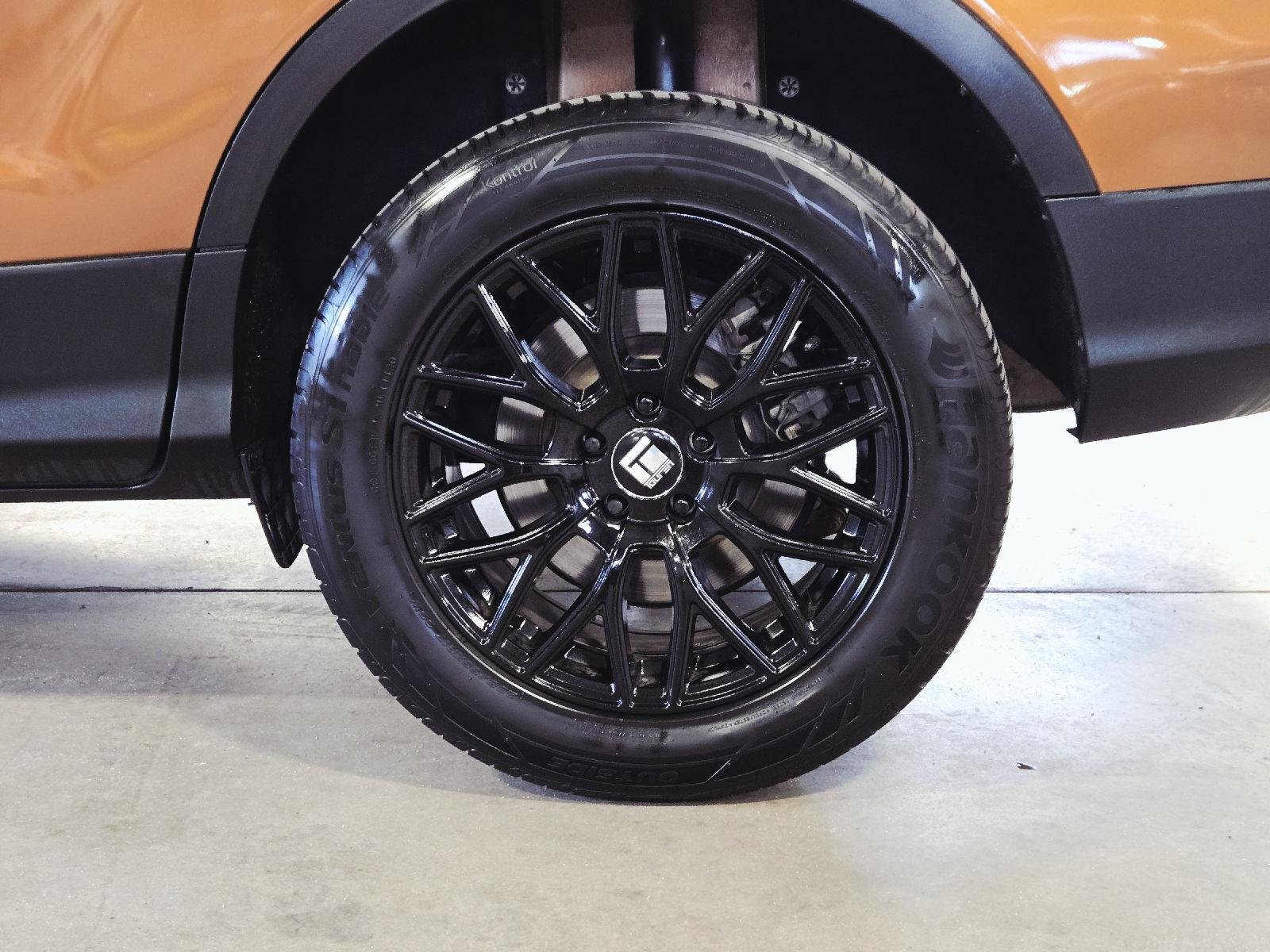 Used 2017 Canyon Ridge Ford SE image 39