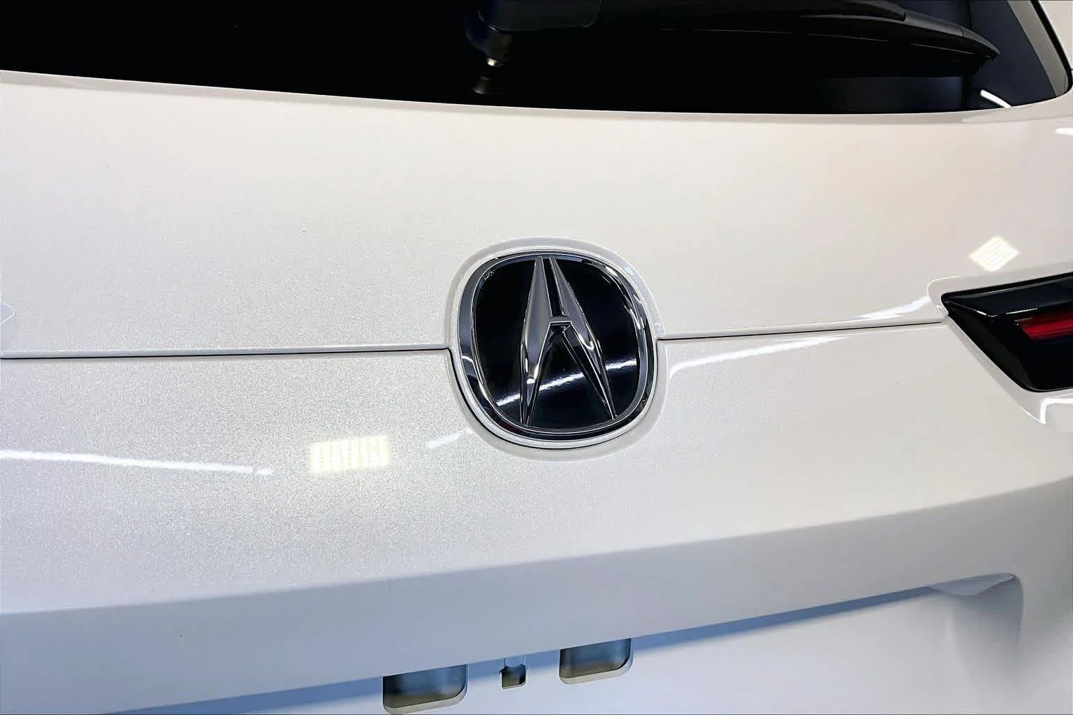 Certified Used 2025 Platinum White Pearl Acura With A-Spec Package image 33